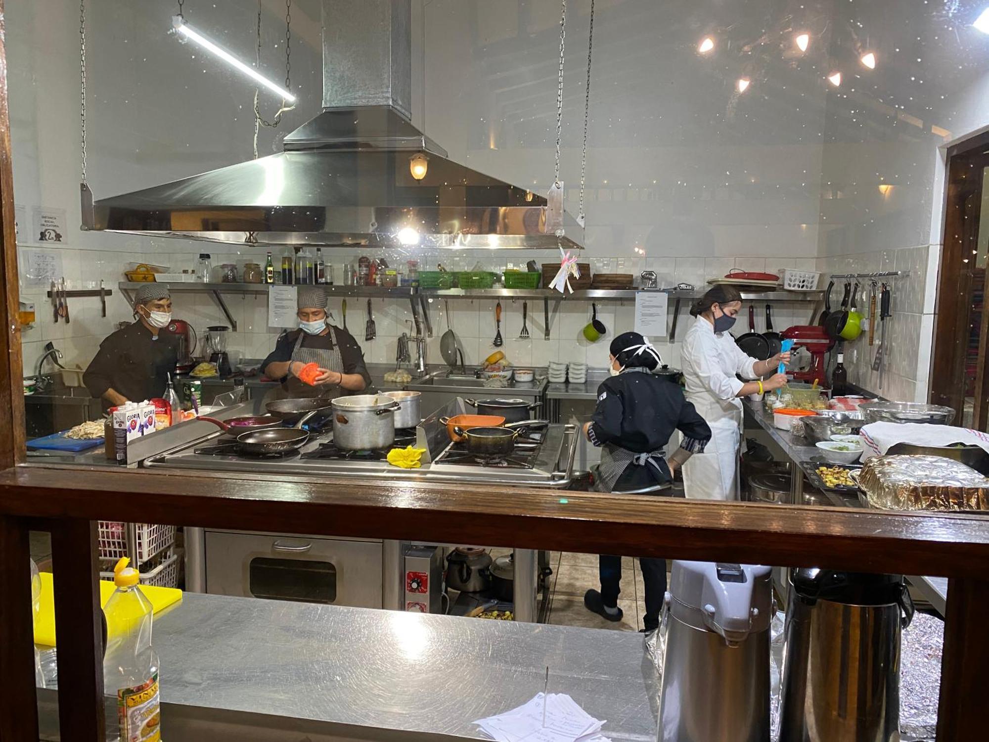 Lizzy Wasi Urubamba酒店 外观 照片